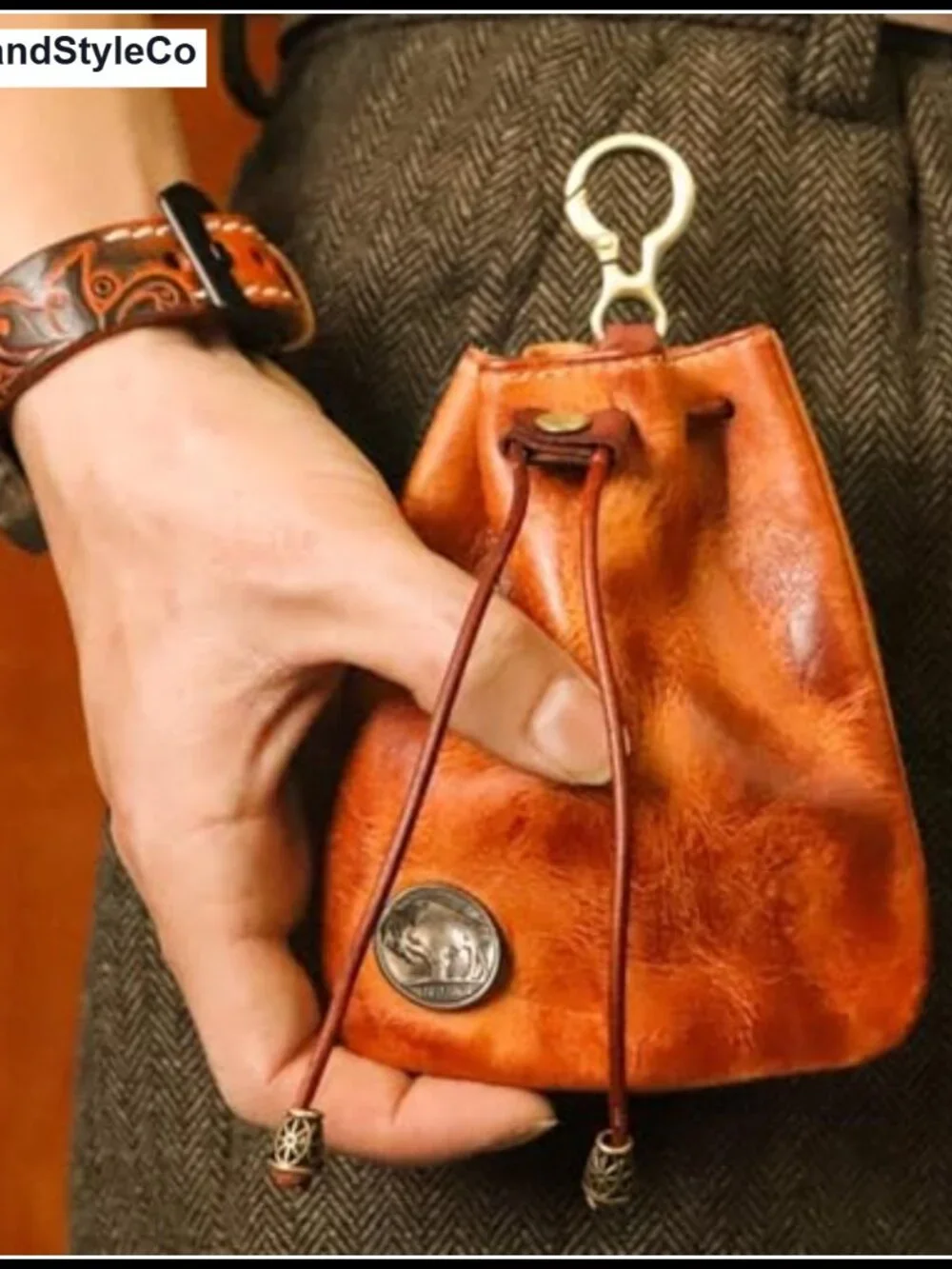 Vintage Cowhide Leather Drawstring Coin Purse with Clip